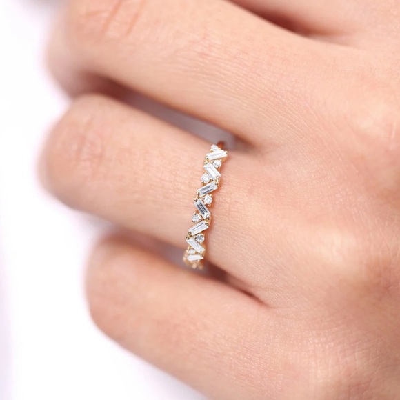 14K Ferkos Size 5.75 Gold Slanted Baguette and Round Diamond Ring - Picture 5 of 8